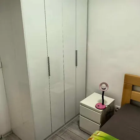 B And S 2 Apartament Belgrad